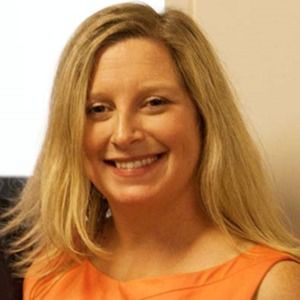 Meet your Posher, Lynn